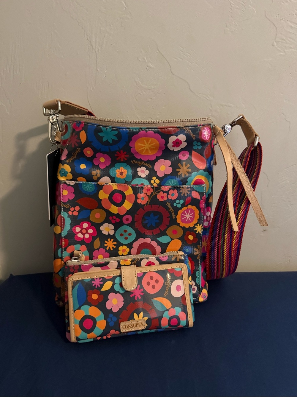 Consuela Purse - Picture 4 of 6